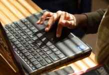 Addressing Disparities in Access: Computer Science Bill Aims to Bridge the Gap news-14082024-161729