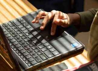 Addressing Disparities in Access: Computer Science Bill Aims to Bridge the Gap news-14082024-161729