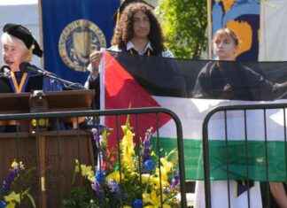 Advice for Today’s Students: Free Speech Champion from U.C. Berkeley Suggests Toning It Down news-14082024-161901