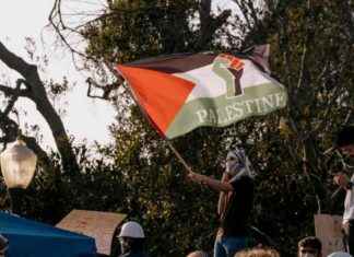 Student Protesters Turn to Al Jazeera for Alternative Gaza Coverage news-14082024-164519