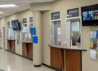 Impact of Delayed Financial Aid Offers on California Students news-16082024-080049