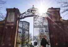 Harvard University Announces Neutral Stance on External Issues news-16082024-200614