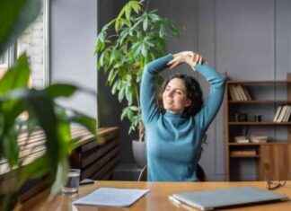 Boost Employee Productivity with Bare Minimum Mondays: A Complete Guide news-20082024-010431