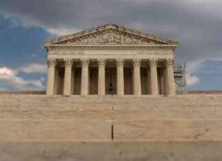 Conservatives Secure Court Wins Against Biden Policies news-30082024-110533