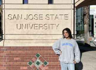 The Reality of College: Debunking High School Myths and Expectations news-15092024-211446