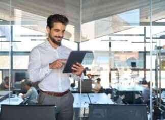 Effective Strategies for Developing Strong Leadership and Engaged Employees news-18092024-153611