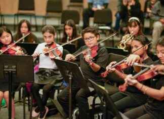 Boosting LAUSD Students’ Success Through the Harmony Project: Harnessing the Power of Music news-21092024-202827