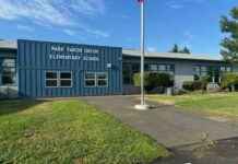 Struggling Small School Districts Choked by One-Size-Fits-All Bureaucracy news-28092024-151503