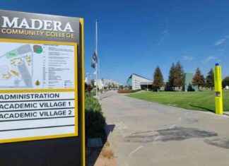 Challenges Faced by Community College Students in Transferring to Four-Year Universities news-24102024-152742