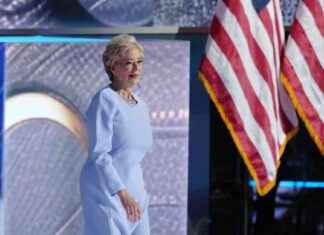 Linda McMahon: Limited Educational Background of Trump’s Education Secretary Pick news-21112024-061702