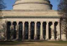 Free Tuition at M.I.T. for Families Earning Under $200K news-22112024-081332