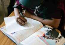 Balancing Health and Education: Strategies for Chronically Ill Students balancing-health-and-education-strategies-for-chronically-ll-students