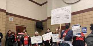 community-support-for-educators-protesting-staffing-cuts