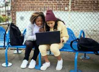 Internet Safety Tips for Kids and Teens nternet-safety-tips-for-kids-and-teens