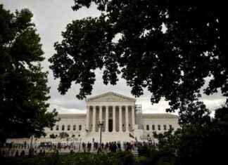 Who Decides Public School Curriculum: Supreme Court vs. School Boards who-decides-public-school-curriculum-supreme-court-vs-school-boards