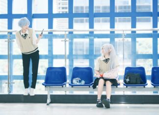 Cell Phones Permitted In The Cafeteria At School: Surprising Benefits Revealed