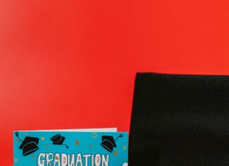 Farmington High School Graduation Cap Ideas That Inspire Success