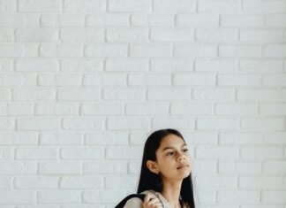 Back To School Outfits: Stunning Styles To Boost Your Confidence